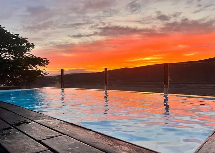 וילה Infinity Geria *