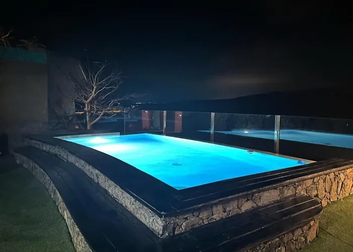 Infinity Geria טרחלחו